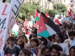 Puluhan Ribu Warga Italia Turun ke Jalan Protes PM Meloni Karena Menolak Dukung Negara Palestina