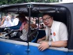 Ridwan-Kamil-Blusukan-di-Pasar-Kebayoran-Lama_20241024_171950.jpg