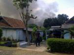 Rumah-warga_Fokker-27.jpg