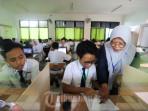 50 Soal Ujian Sekolah Bahasa Inggris Kelas 9 2026 dan Kunci Jawaban ASAJ, US