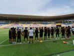 SKUAD-BHAYANGKARA-FC-Para-pemain-Bhayangkara-FC-saat-menjalani-latihan.jpg