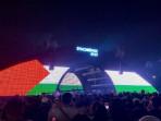 Hindia Suarakan Free Palestine Lewat Lagu 'Bayangkan' di Synchronize Fest 2025 