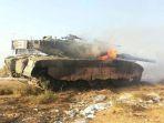 Sebuah-tank-Merkava-Pasukan-Israel-IDF-tampak-terbakar.jpg