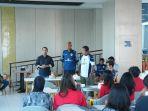 Sekretaris-Jenderal-PSSI-Yunus-Nusi-bersama-Exco-PSSI-Muhammad-aff.jpg