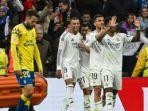 Selebrasi-Kylian-Mbappe-bersama-pemain-Real-Madrid-lainnya-setelah-mencetak.jpg