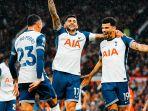 Selebrasi-kemenangan-Tottenham-di-Stadion-Old-Trafford.jpg