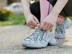 Jangan Pakai Sepatu Baru Saat Lomba Lari, Ini Alasannya