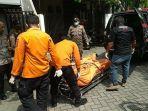 Sepasang-Kekasih-Ditemukan-Tewas-dalam-Kamar-Kos-di-Surabaya-Penyebab-Kematian-Masih-Misterius.jpg