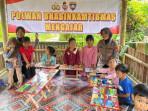 Seputar-Polri-Polwan-Polres-Ciamin-memberikan-edukasi-bagi-anak-anak-di-Yayasan-Sabilul-Marhamah.jpg
