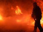 Serangan-Rusia-di-Odessa-Ukraina-menyebabkan-gedung-terbakar-hebat.jpg