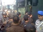 Sidang-Baasyir_JPU-Diangkut-Bus-Polisi.jpg