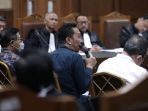 Sidang-Dakwaan-Tiga-Hakim-PN-Surabaya_20241224_135952.jpg