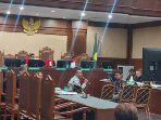 Sidang-kasus-korupsi-pengadaan-truk-angkut-personel-dan-Rescue-Carrier-Vehicle-di-Basarnas.jpg