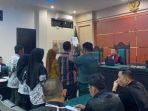 Sidang-lanjutan-Supriyani-di-Pengadilan-Negeri-atau-PN-Andoolo.jpg