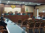Sidang-pembacaan-pleidoi-atau-nota-pembelaan-Hakim-Agung-nonaktif-Gazalba-Saleh-32.jpg