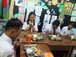 Siswa-SLB-5-Slipi-Antusias-Ikuti-Program-Makan-Bergizi-Gratis_20250106_193148.jpg