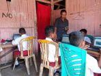 Perjuangan Siswa SD di Sikka, Jalan Kaki Sejauh 30 Kilometer demi Internet untuk ANBK