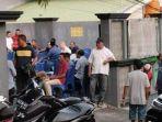Suasana-di-Rumah-duka-Ketua-DPW-PPP-Maluku-Utara-Mubin-A-Wahid.jpg