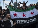 Suka-Cita-Warga-Suriah-usai-Runtuhnya-Rezim-Bashar-al-Assad_20241209_091137.jpg
