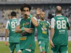 Liga 1 - Bajul Ijo Berburu Sejarah, Saatnya Persebaya Menang di Kandang Semen Padang