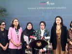 Sutradara-produser-pemain-film-Women-from-Rote-Island-dan-Melly-Goeslaw-di-Istana.jpg