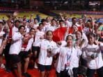 TIM-BADMINTON-INDONESIA-DI-PIALA-SUHANDINATA.jpg