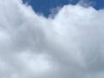 Tangkap-layar-awan-tebal-yang-diunggah-pada-Kamis-16102025.jpg
