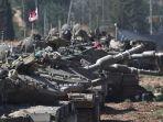 Tank-tank-Pasukan-Israel-berbaris-di-perbatasan-Lebanon.jpg
