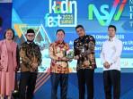 Target-Pertumbuhan-Ekonomi-Sumut-72_-Bobby-Nasution-Dorong-Kolaborasi-Pemerintah-dan-Dunia-Usaha.jpg