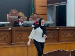 Bacakan Pleidoi, Terdakwa Judi Online Tegaskan Tak Mau Seret Nama Budi Arie di Persidangan