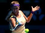 Victoria-Azarenka-tahan-bola-serven.jpg