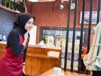 Waitress-KAI-Services.jpg