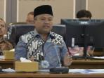 Wakil-Ketua-Komisi-XIII-DPR-RI-Sugiat-Santoso-memimpin-rapat-kerja-di-Senayan.jpg