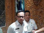 Wamendagri-Bima-Arya-ditemui-usai-menghadiri-rapat-koordinasi.jpg