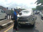 Pengemudi Xpander Diamuk Warga, Kabur Usai Tabrak Tukang Bubur di Pantura Subang