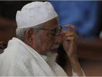 Pertemuan 15 Menit di Solo dan Sosok Abu Bakar Ba'asyir yang Tangannya Dicium Jokowi 