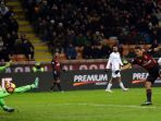 ac-milan-carlos-bacca-rafael_20170111_192434.jpg