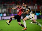ac-milan-christian-pulisic-mengontrol-bola-di-depan-bek-juventus-italia.jpg