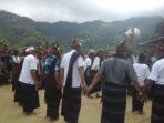 acara-adat-peresmian-sao-ria-tenda-bewa-ria-bewa-tanda-ndori_20160527_184506.jpg