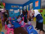 ade-fitrie-kirana-resmikan-gedung-paud-bina-ceria_20190225_120535.jpg