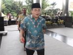ade-komarudin-diperiksa-jadi-saksi-andi-narogong_20170713_175139.jpg