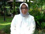 ade-yasin-baju-putih.jpg