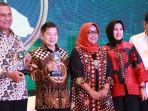 ade-yasin-pada-acara-bes-2019.jpg