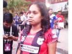 adelina-gedy-istri-dari-boaz-solossa_20141107_182044.jpg