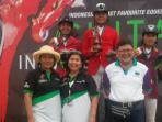 adi-katompo-terbaik-di-130-cm-kejuaraan-equestrian-cinta-indonesia-open-2016_20161112_183903.jpg