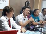 adie-mohawk-tidak-terima-diduga-melakukan-pemerasan-kepada-pemilik-inul-vizta_20170331_201522.jpg