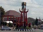 adipura-di-simpang-lima-sukoharjo-kota.jpg