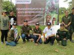 adopsi-orangutan2.jpg