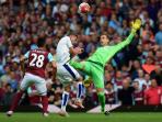 adrian-west-ham_20150818_124319.jpg