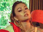 agnez-mo-cantik.jpg